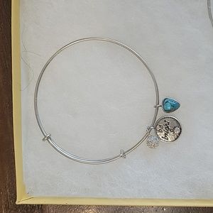 Silpada sterling silver bangle bracelet